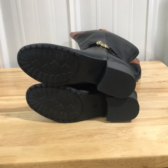 New WB Woman’s Karen Scott Heeled Boots - Picture 5 of 5